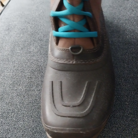 North Face Tall Winter Boots Pre-Loved - Picture 4 of 7